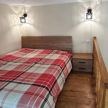 Viktoria Apartment Бари Екстериор снимка